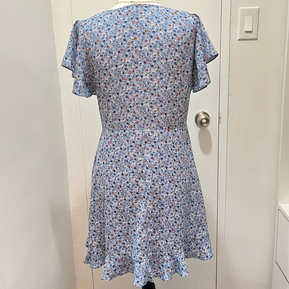 Cute Lulu's Blue Floral Print Dress - Picture 2 of 4